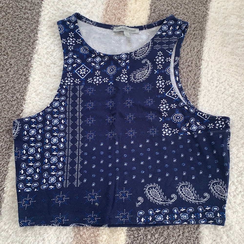 Crop top